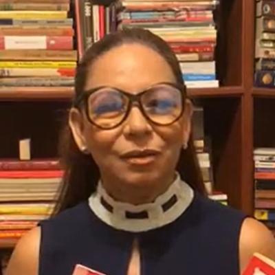María Dolores Yáñez Arellano